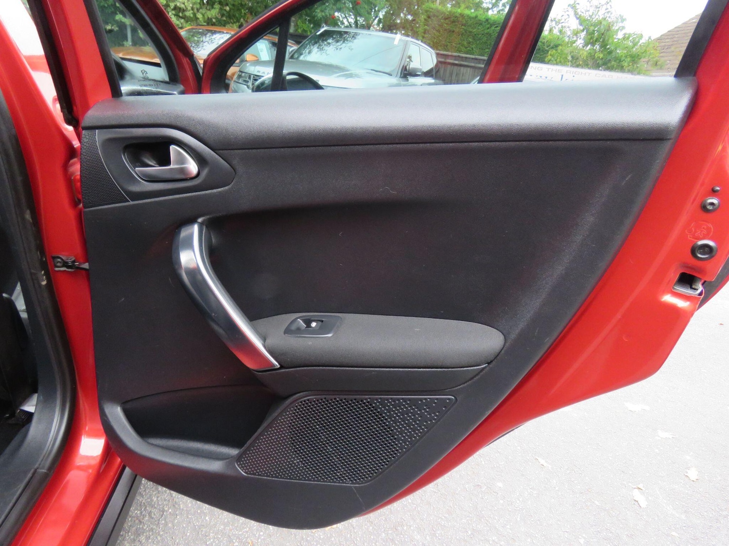 Used Peugeot 2008 2016 for sale - 76122298: Photo 45
