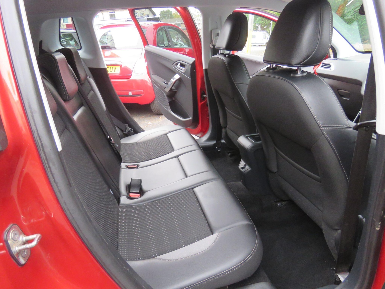 Used Peugeot 2008 2016 for sale - 76122298: Photo 47