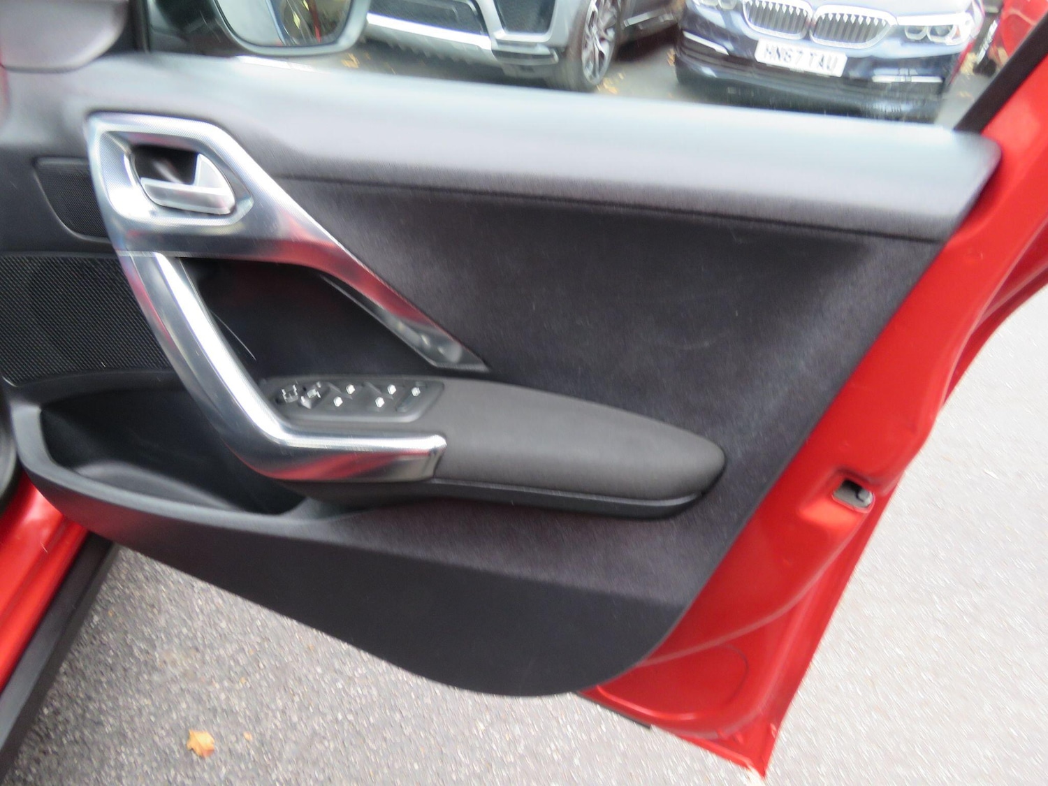 Used Peugeot 2008 2016 for sale - 76122298: Photo 52