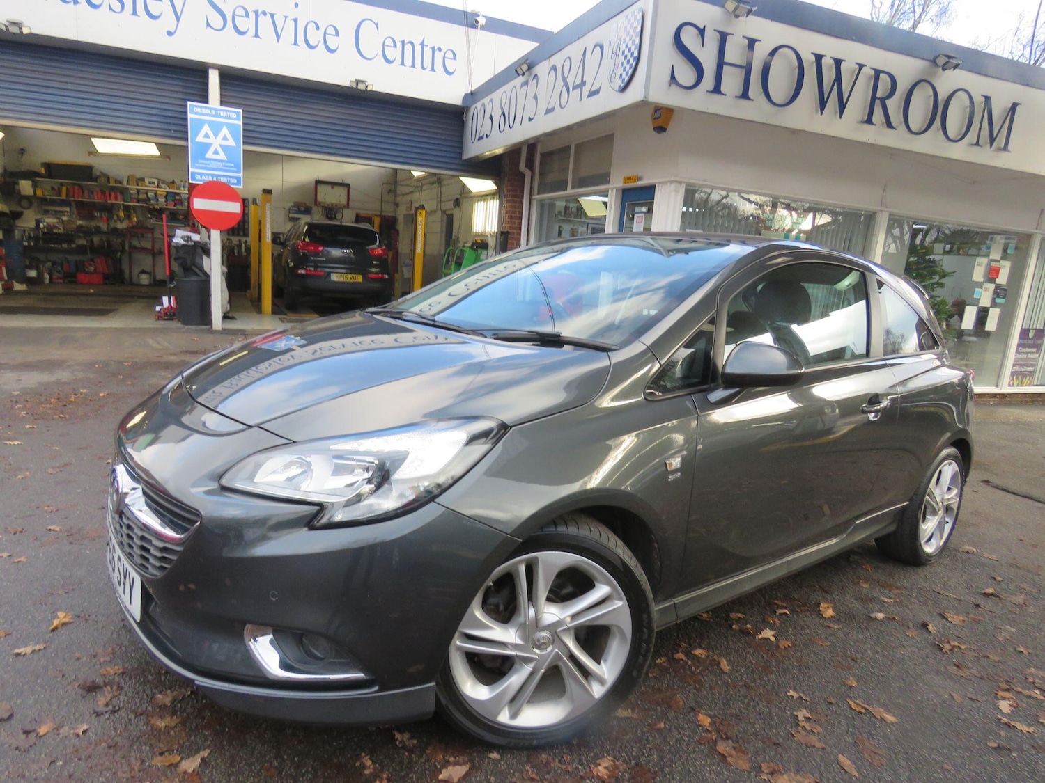 Used Vauxhall Corsa 2017 for sale - 76952837: Photo 1