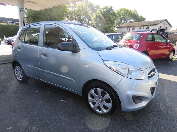 Used Hyundai i10 2011 for sale - 76121912: Photo 16
