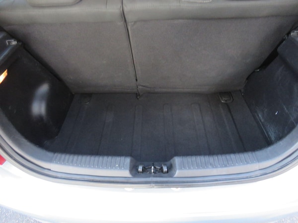 Used Hyundai i10 2011 for sale - 76121912: Photo 53