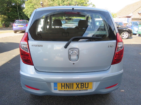 Used Hyundai i10 2011 for sale - 76121912: Photo 7