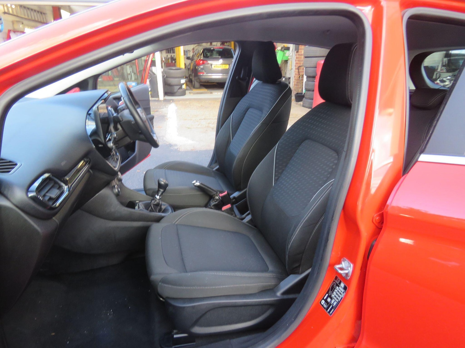 Used Ford Fiesta 2018 for sale - 76988533: Photo 13