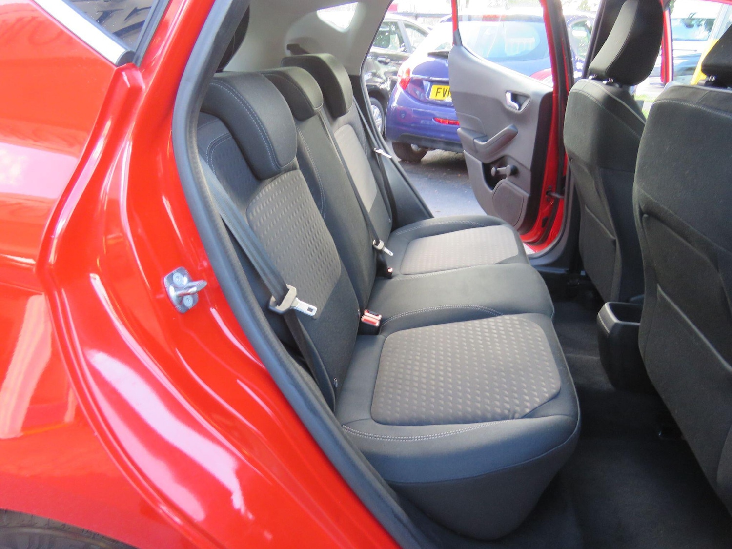 Used Ford Fiesta 2018 for sale - 76988533: Photo 59