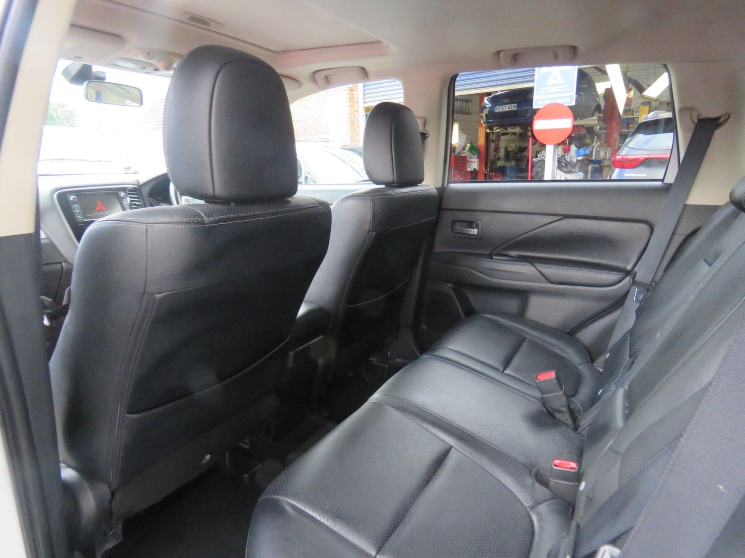 Used Mitsubishi Outlander 2014 for sale - 77304961: Photo 14
