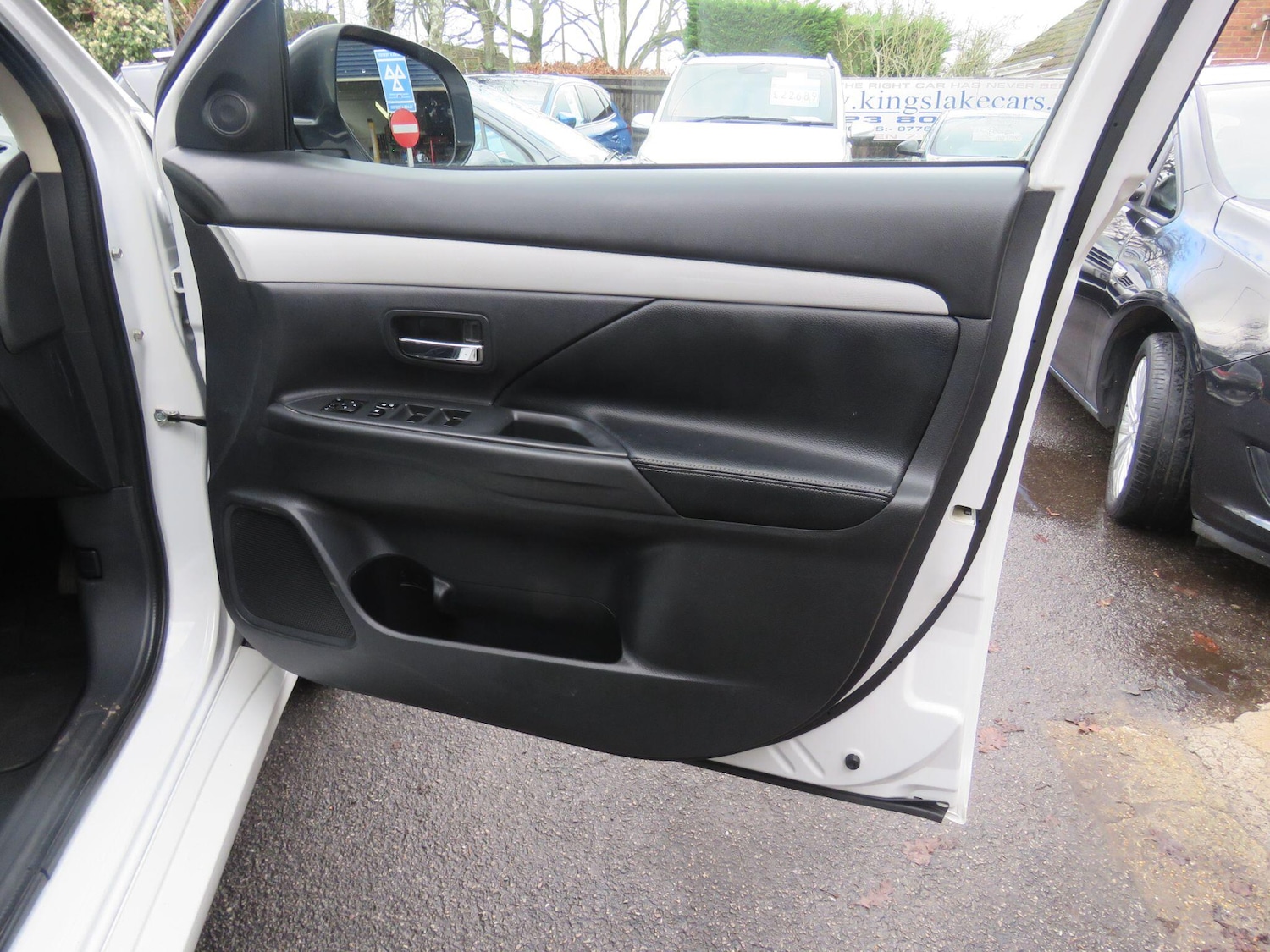 Used Mitsubishi Outlander 2014 for sale - 77304961: Photo 27