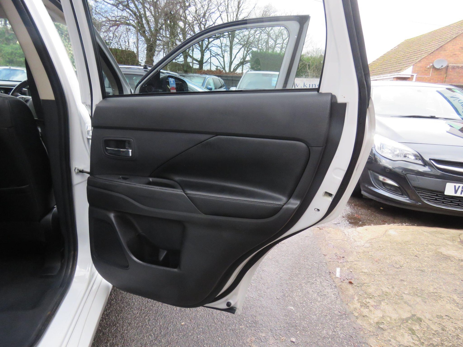 Used Mitsubishi Outlander 2014 for sale - 77304961: Photo 30