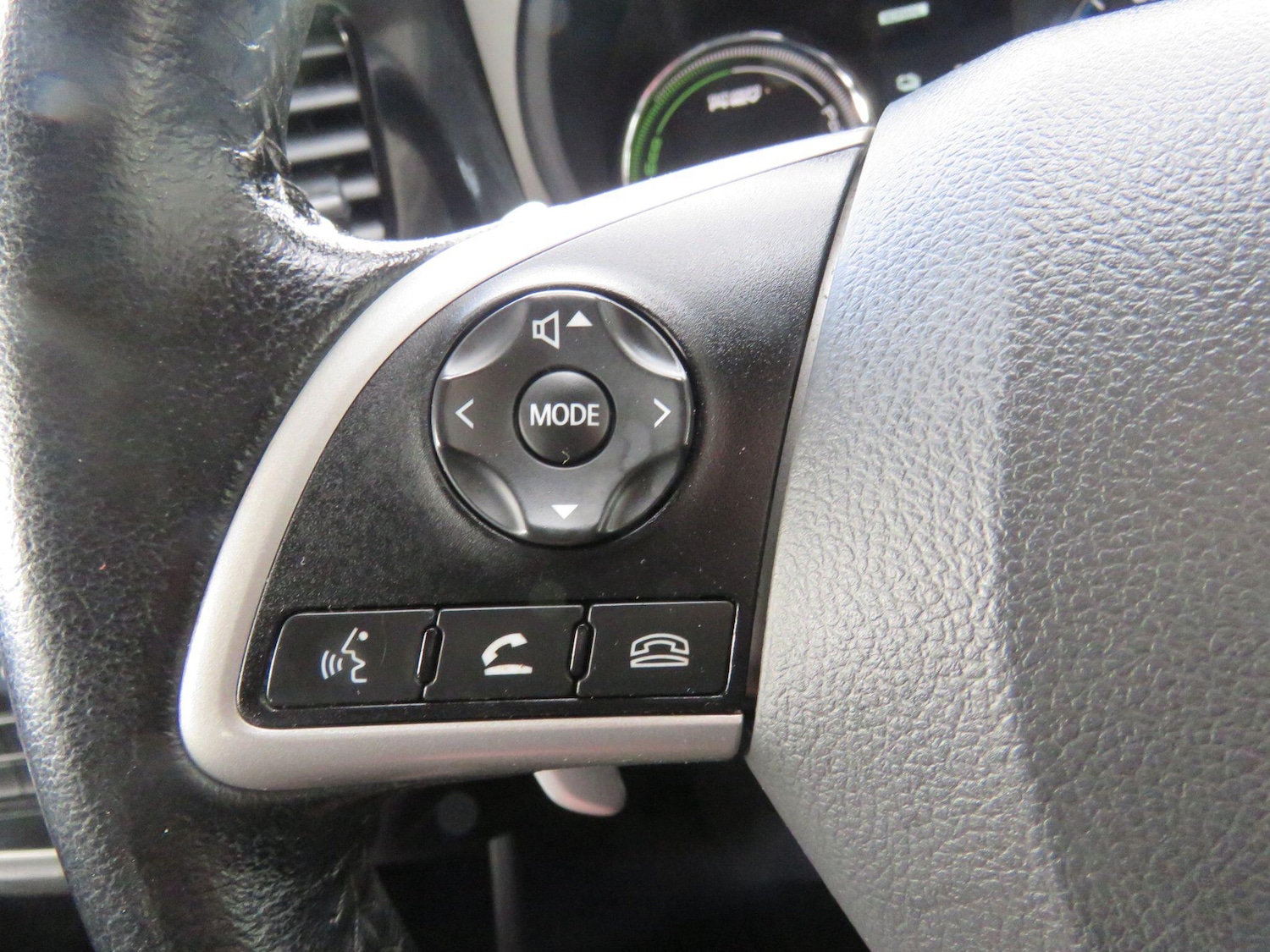 Used Mitsubishi Outlander 2014 for sale - 77304961: Photo 37