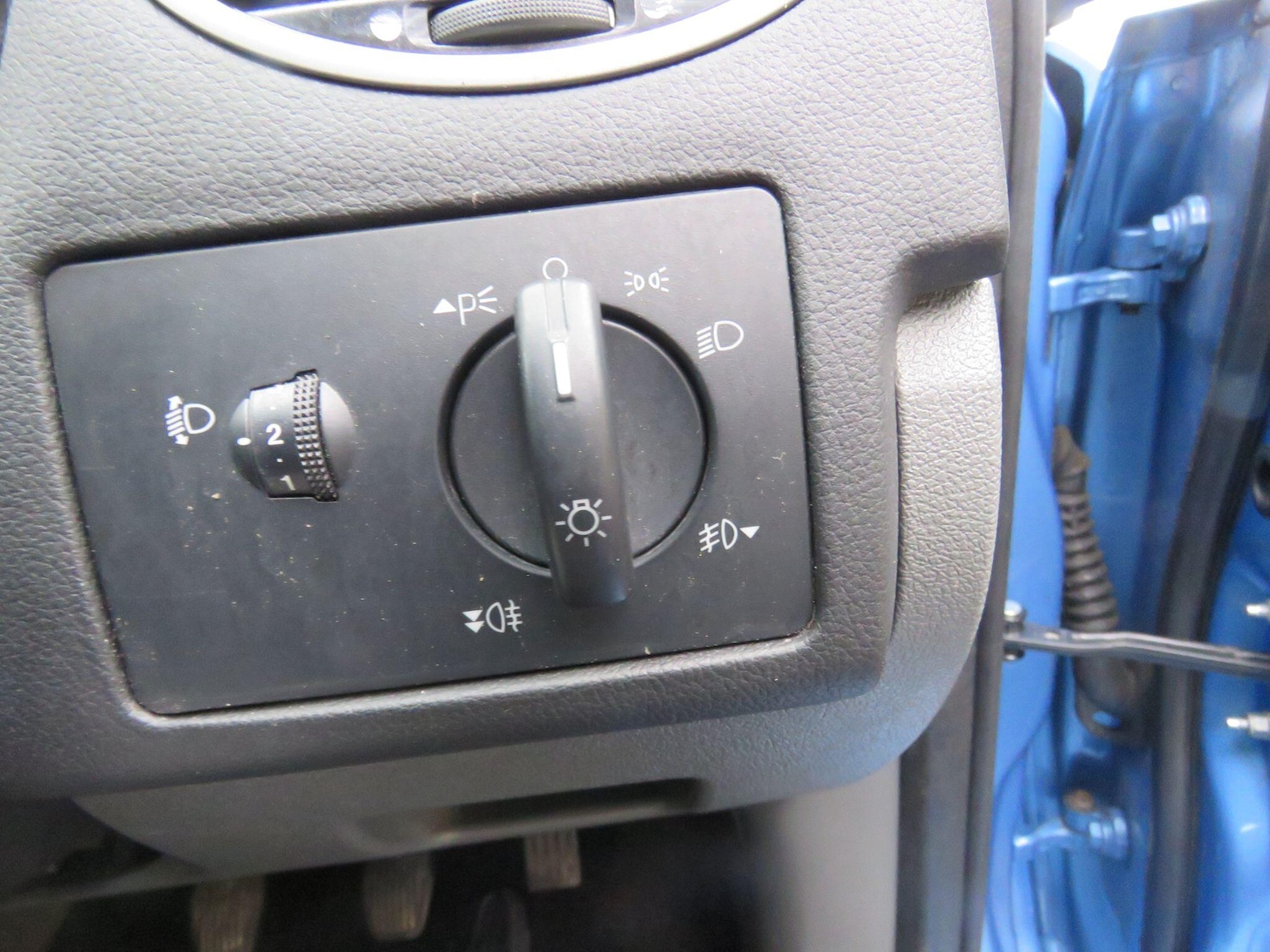 Used Ford Focus 2010 for sale - 77143057: Photo 27