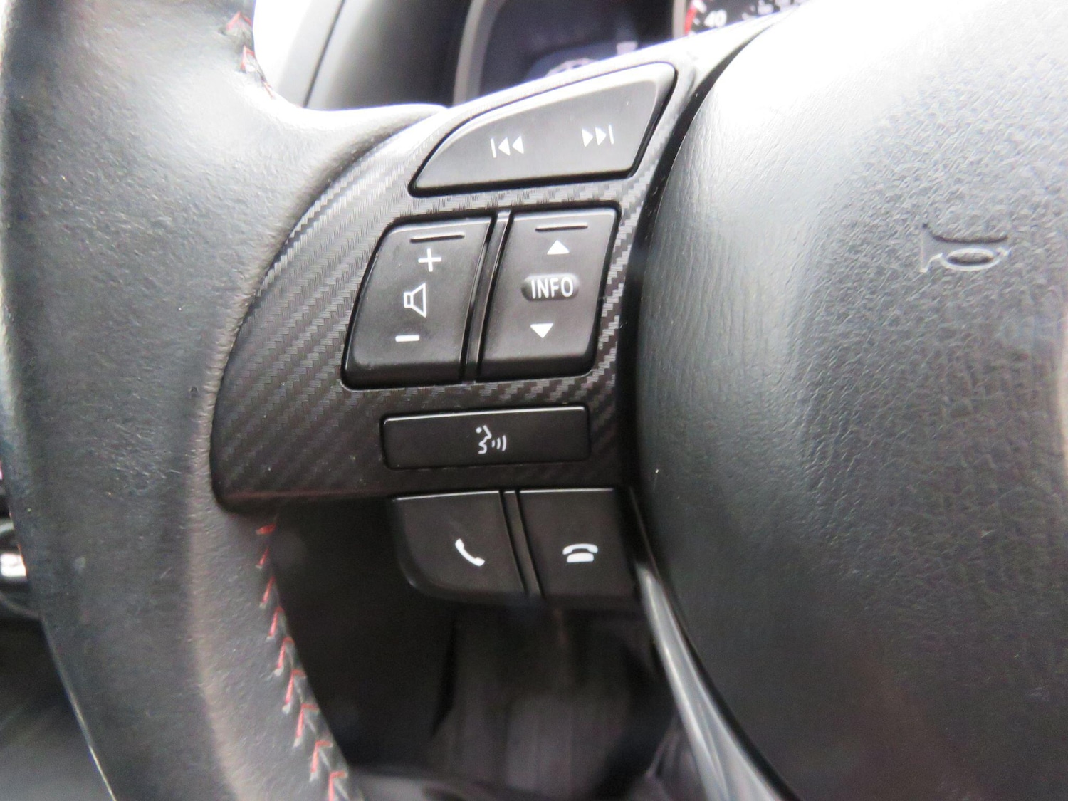 Used Mazda Mazda3 2015 for sale - 77143567: Photo 29