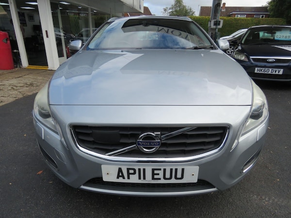 Used Volvo V60 2011 for sale - 75720564: Photo 13