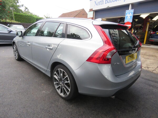 Used Volvo V60 2011 for sale - 75720564: Photo 31