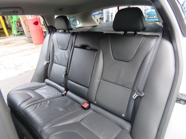 Used Volvo V60 2011 for sale - 75720564: Photo 56