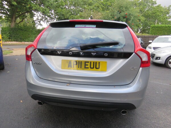 Used Volvo V60 2011 for sale - 75720564: Photo 76