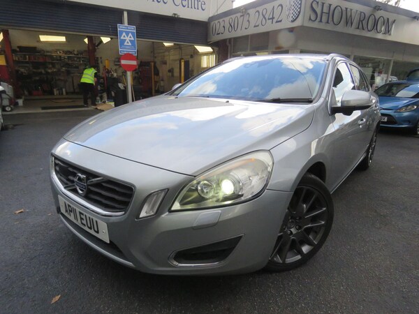 Used Volvo V60 2011 for sale - 75720564: Photo 84