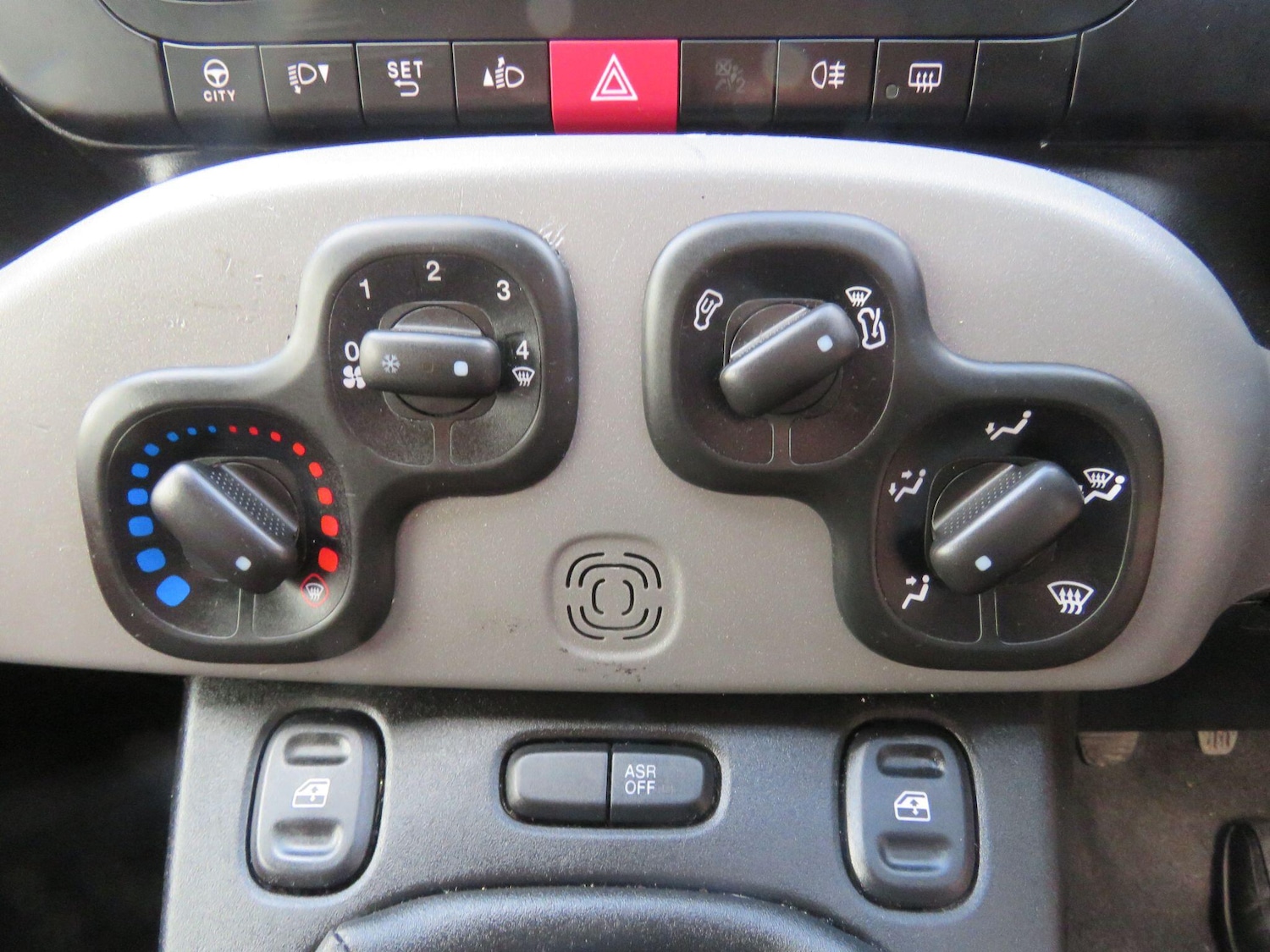 Used Fiat Panda 2015 for sale - 77230680: Photo 13