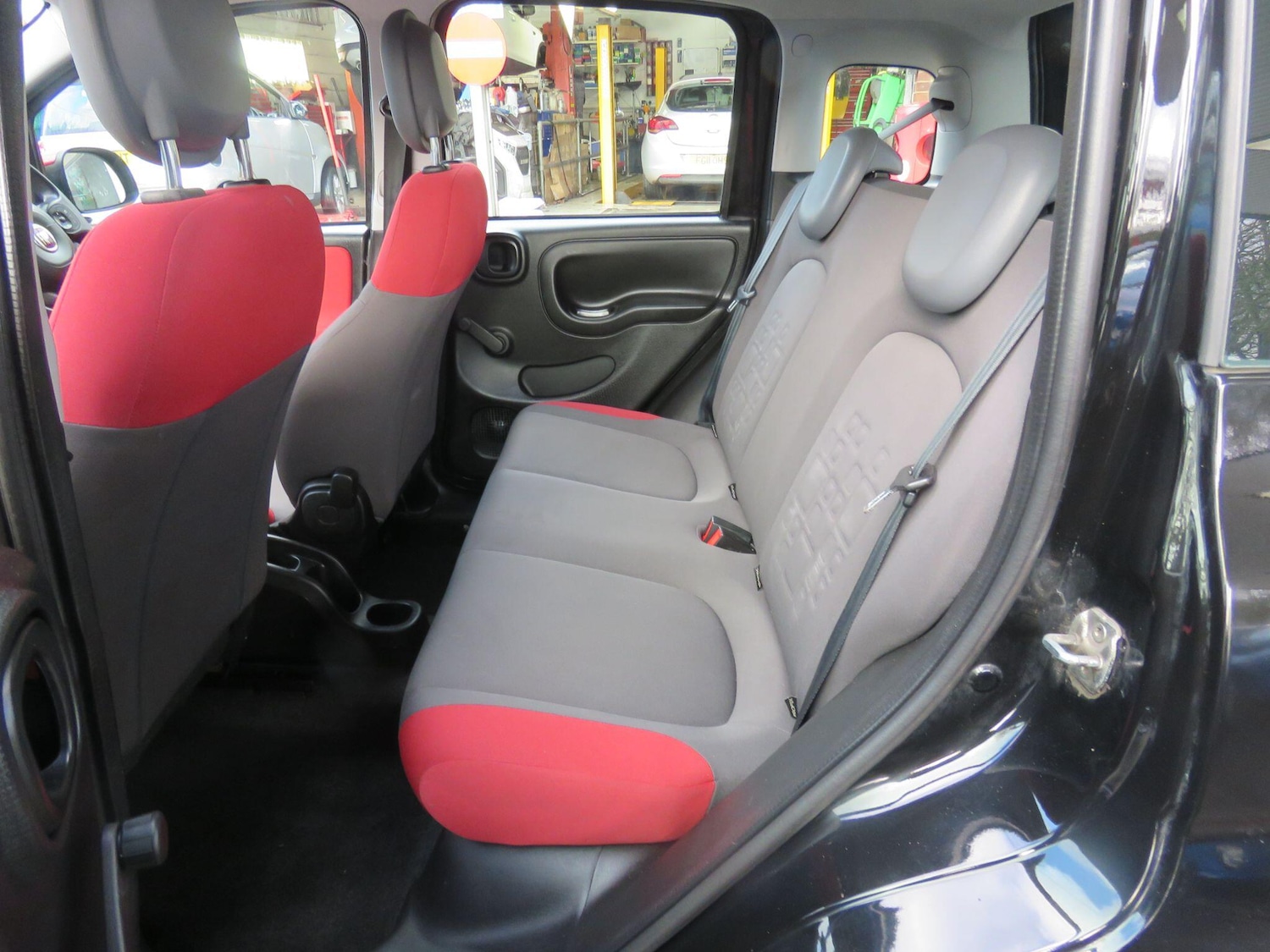 Used Fiat Panda 2015 for sale - 77230680: Photo 9