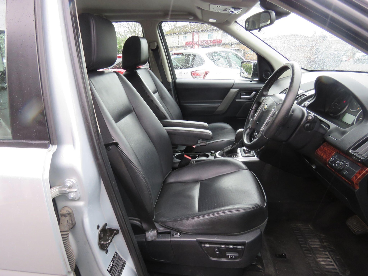 Used Land Rover Freelander 2009 for sale - 77882450: Photo 50