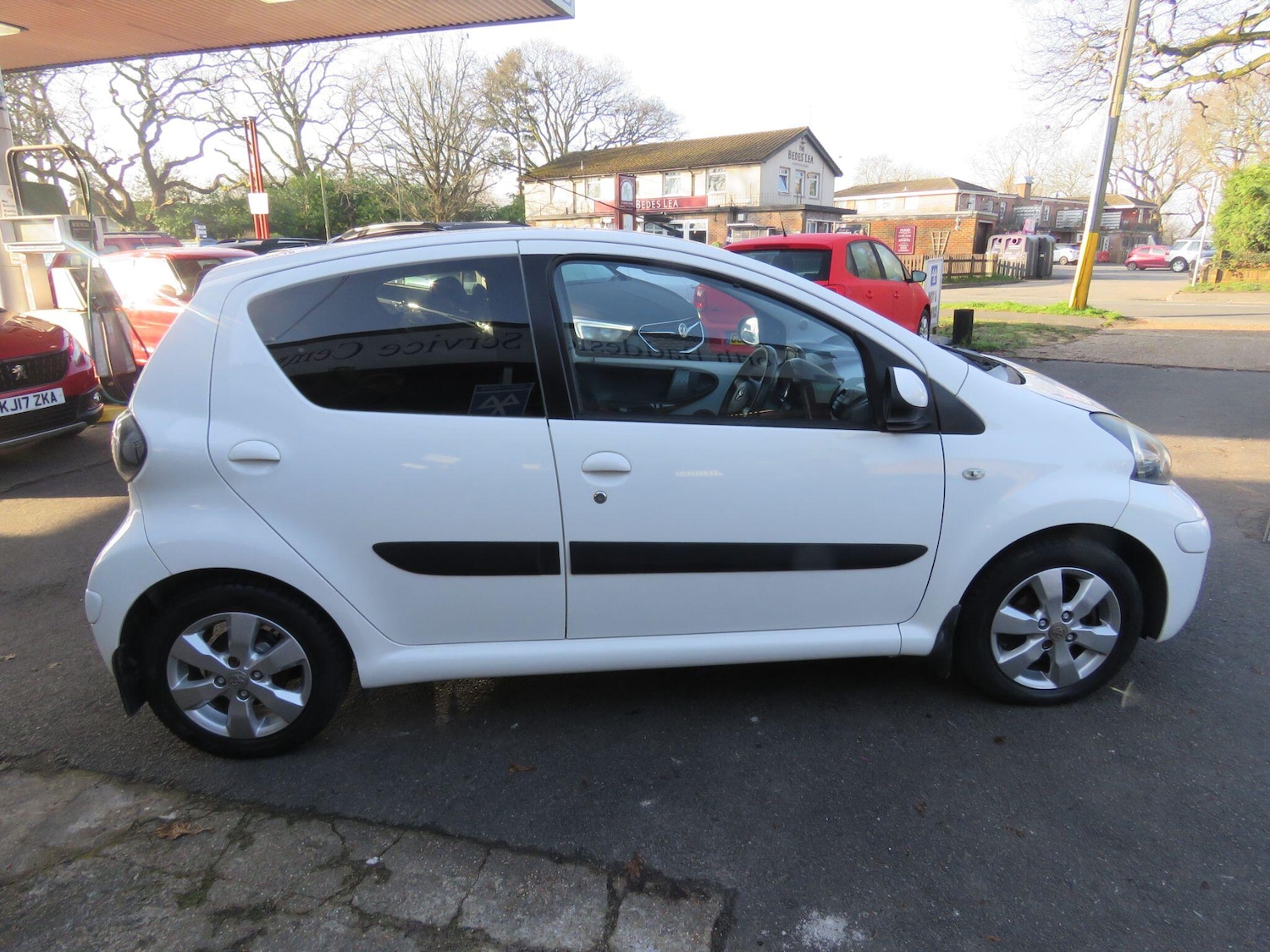 Used Toyota AYGO 2011 for sale - 77769780: Photo 34