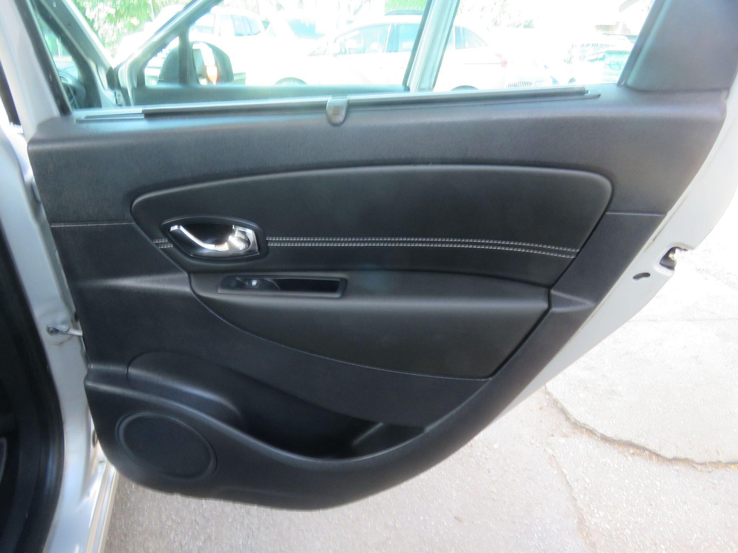 Used Renault Scenic 2015 for sale - 78157249: Photo 40