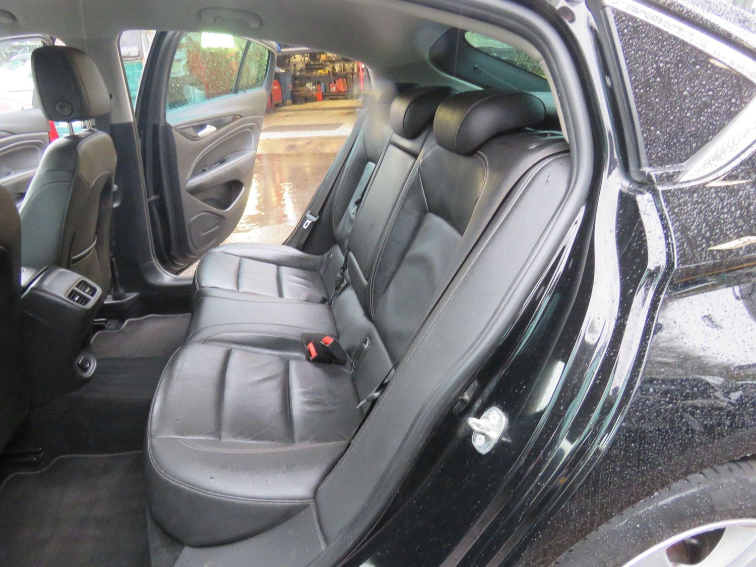 Used Vauxhall Insignia 2017 for sale - 77550738: Photo 9