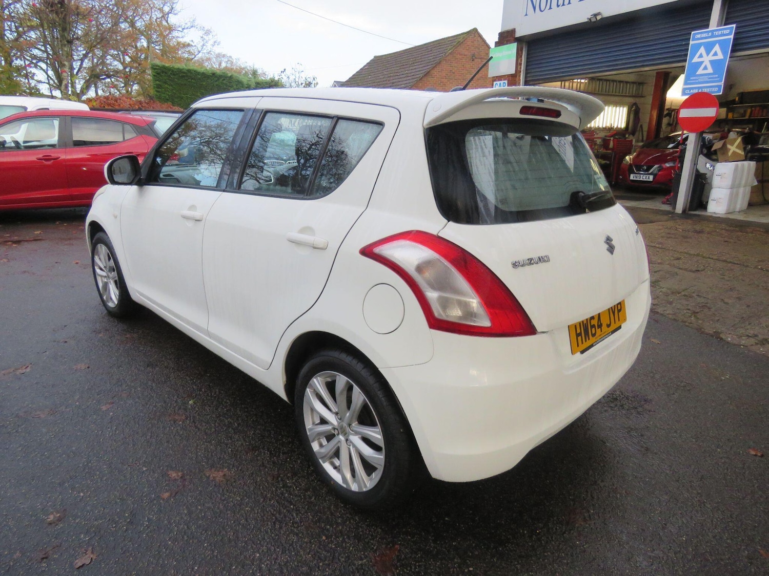 Used Suzuki Swift 2015 for sale - 76689958: Photo 7