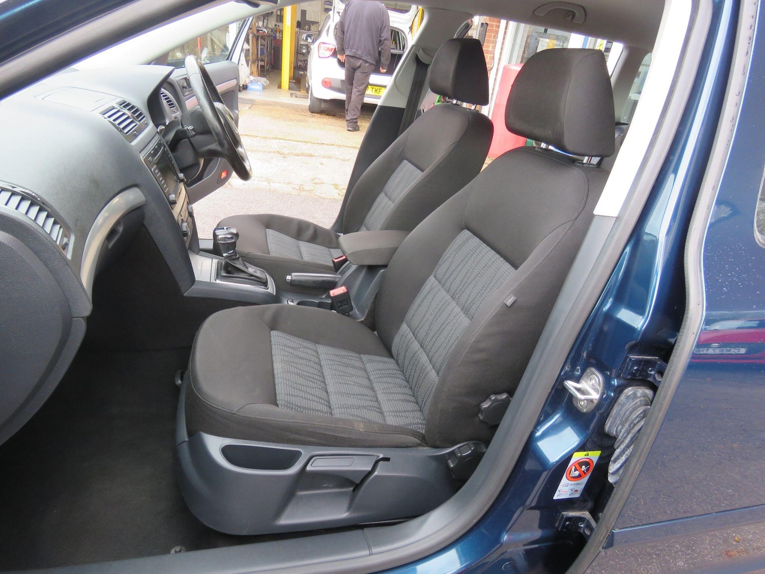 Used Skoda Octavia 2013 for sale - 77882868: Photo 61