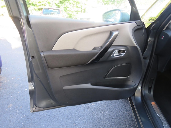 Used Citroen C4 Picasso 2016 for sale - 76109239: Photo 20