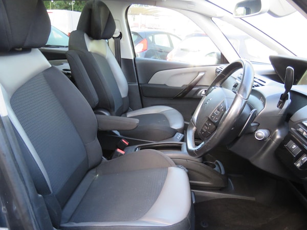 Used Citroen C4 Picasso 2016 for sale - 76109239: Photo 25