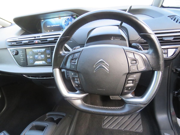 Used Citroen C4 Picasso 2016 for sale - 76109239: Photo 26
