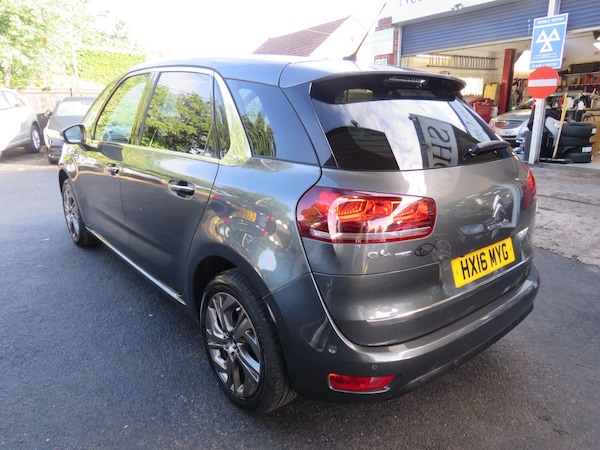 Used Citroen C4 Picasso 2016 for sale - 76109239: Photo 8