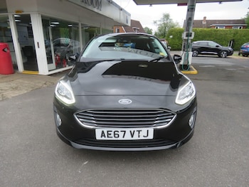 Used Ford Fiesta 2017 for sale - 78475427: Photo