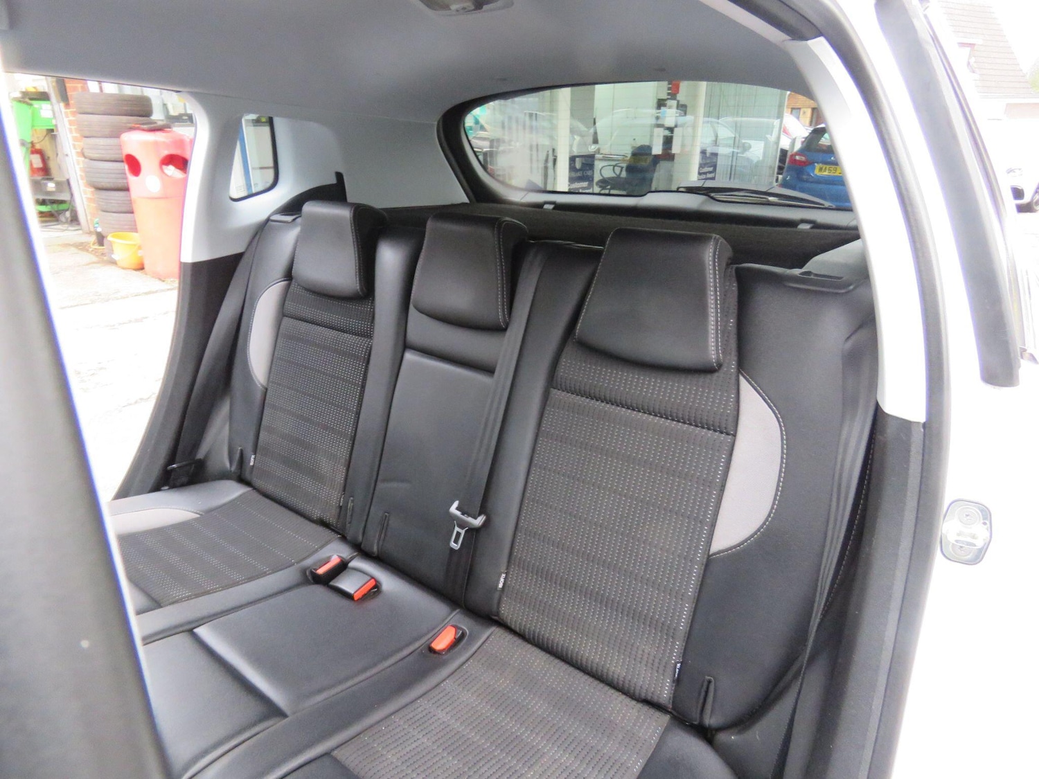 Used Peugeot 2008 2016 for sale - 77586519: Photo 11