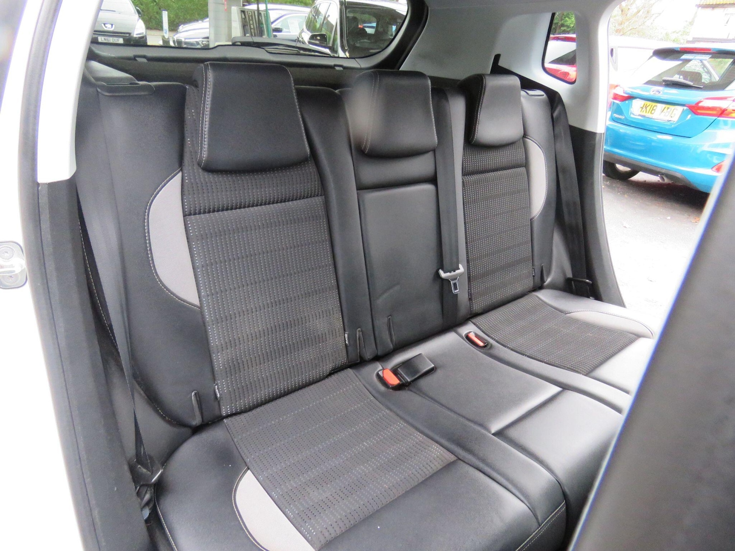 Used Peugeot 2008 2016 for sale - 77586519: Photo 31