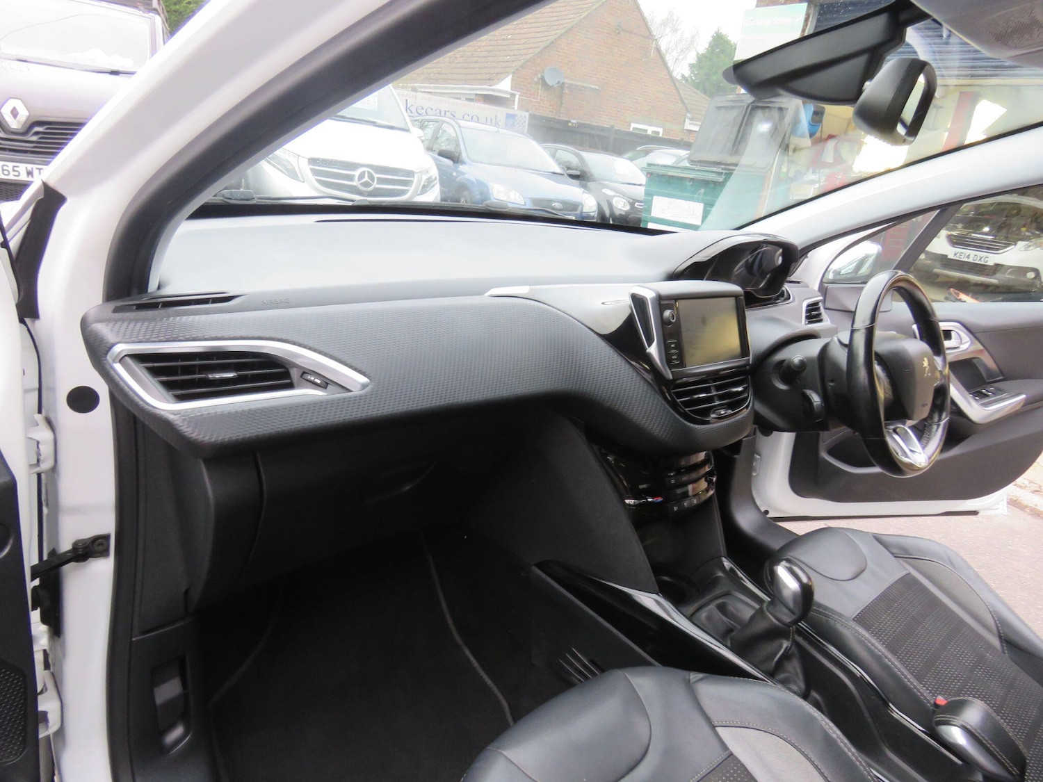 Used Peugeot 2008 2016 for sale - 77586519: Photo 69