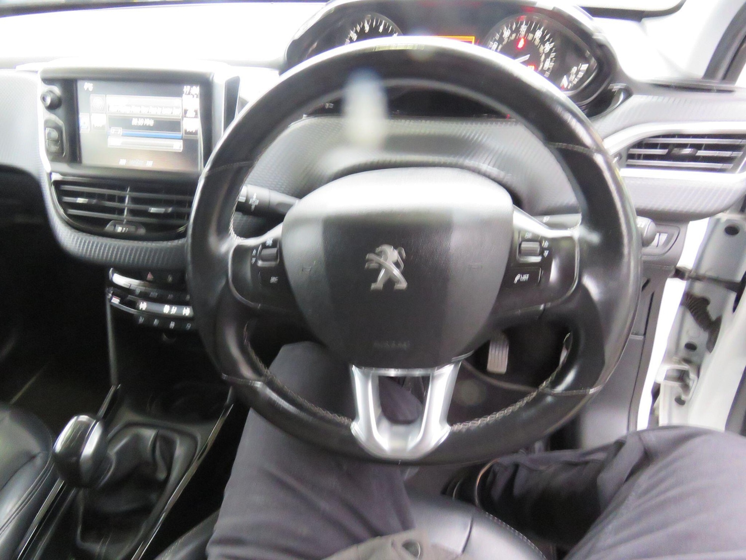 Used Peugeot 2008 2016 for sale - 77586519: Photo 75
