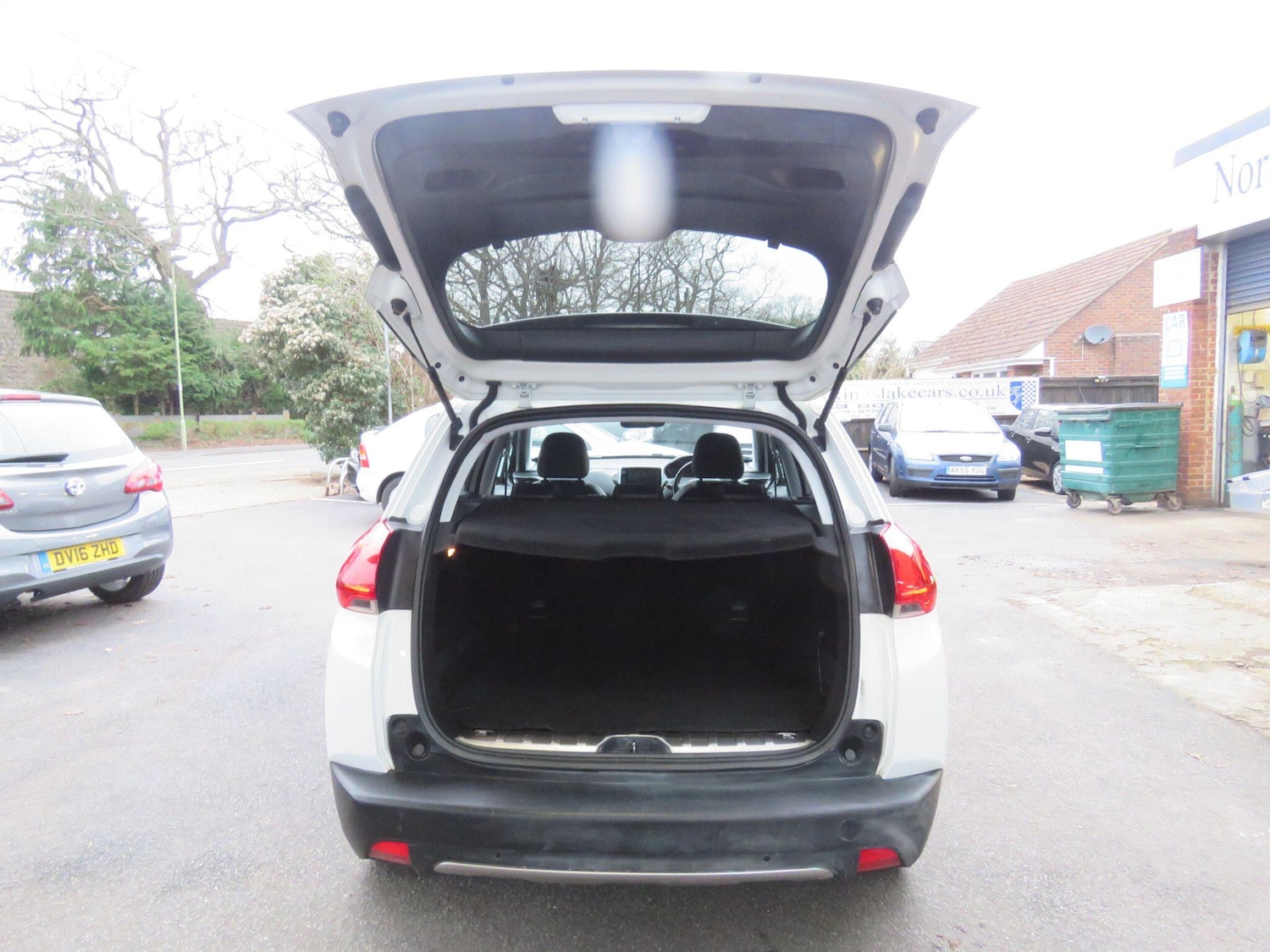 Used Peugeot 2008 2016 for sale - 77586519: Photo 8