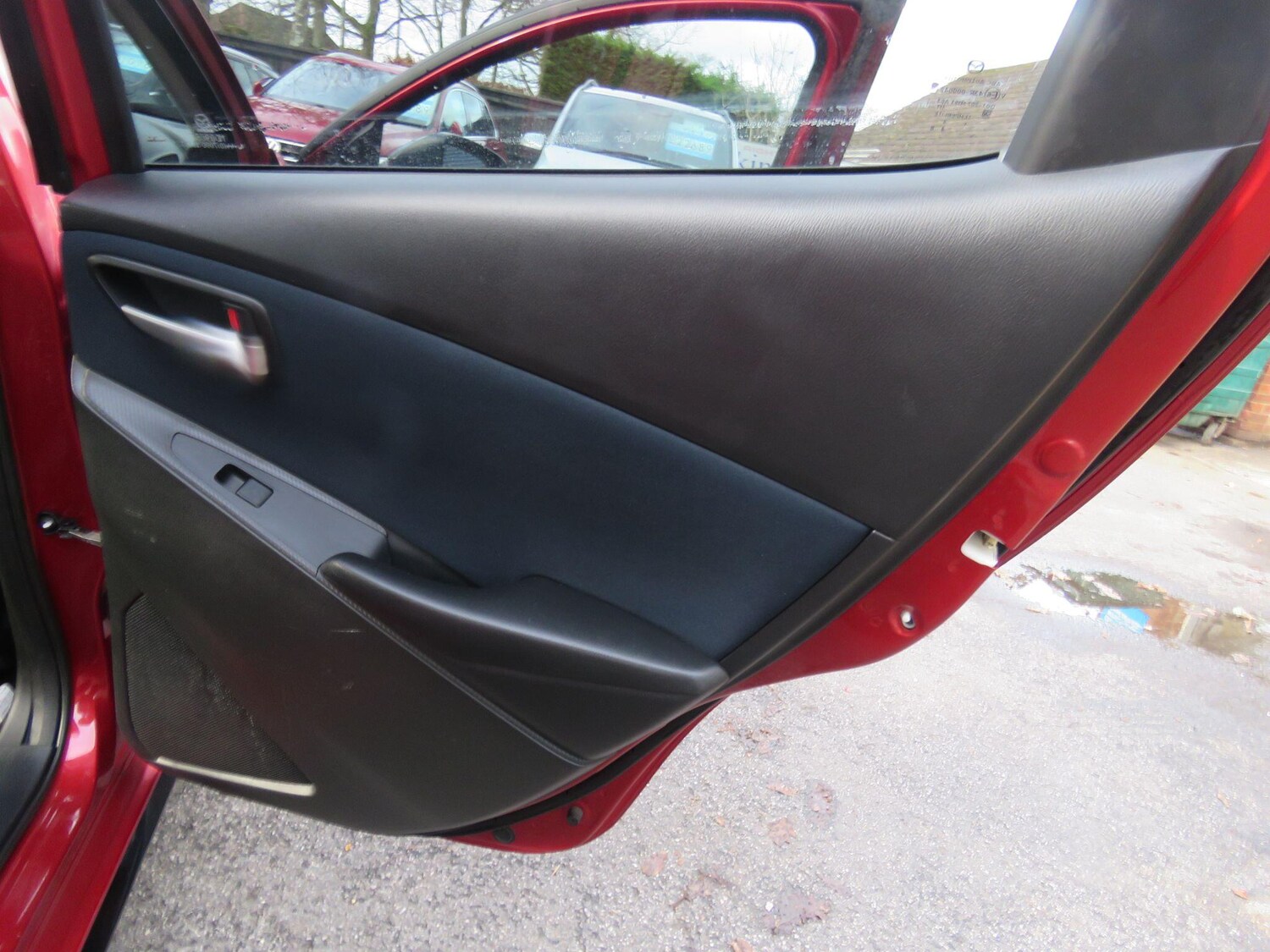 Used Mazda Mazda2 2016 for sale - 77495839: Photo 34