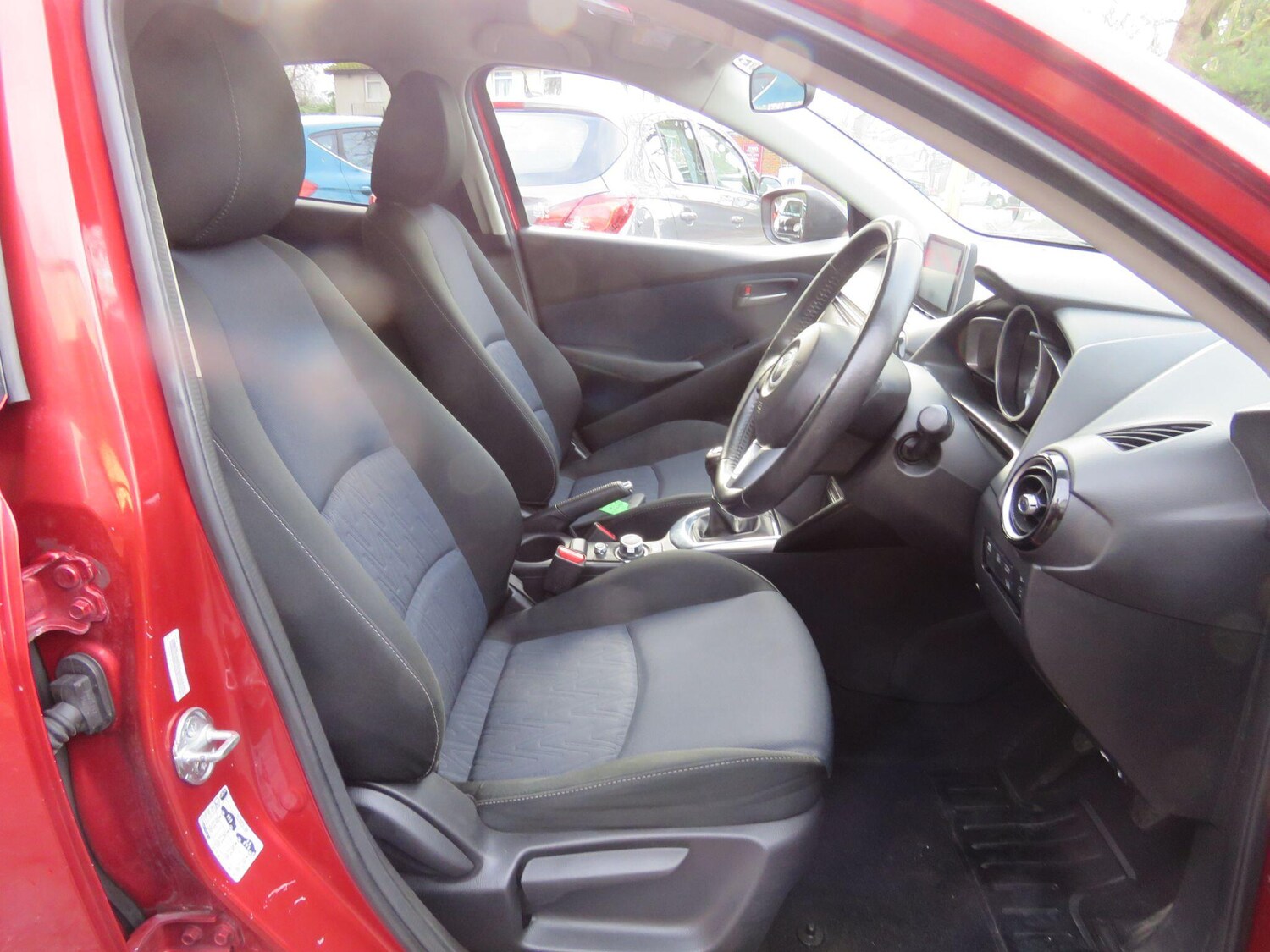 Used Mazda Mazda2 2016 for sale - 77495839: Photo 61