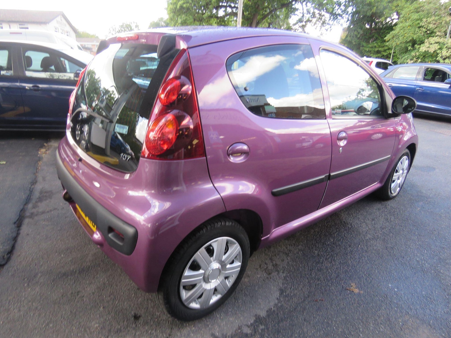 Vehicle 27