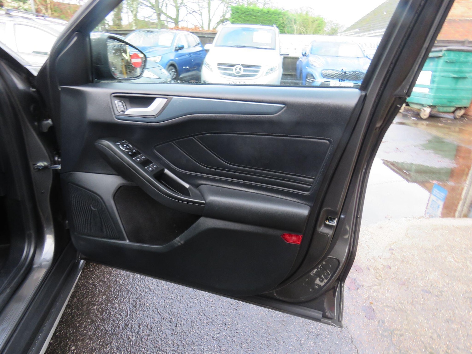 Used Ford Focus for sale - 77290922: Photo 26