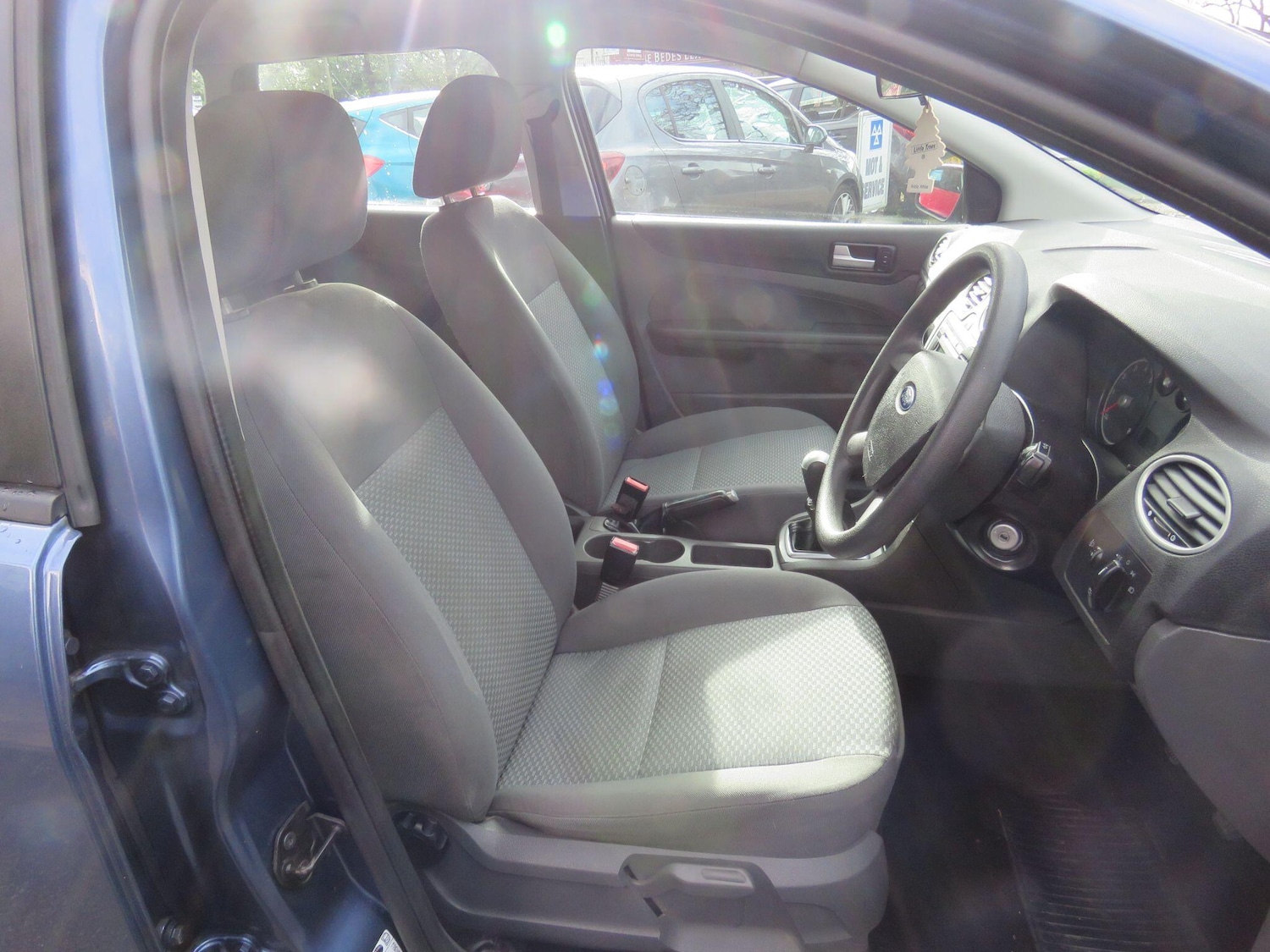 Used Ford Focus 2005 for sale - 77537782: Photo 26