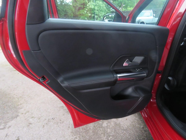 Used Mercedes-Benz B-Class 2019 for sale - 71263250: Photo 20