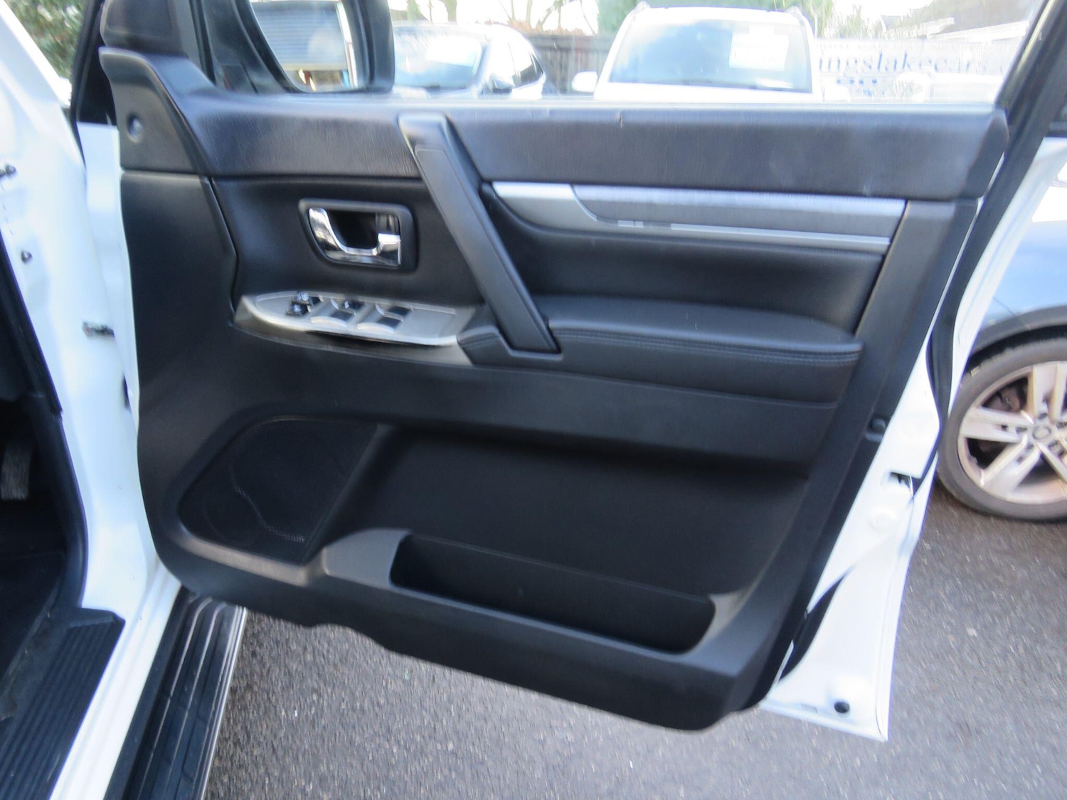 Used Mitsubishi Shogun 2017 for sale - 77696225: Photo 27