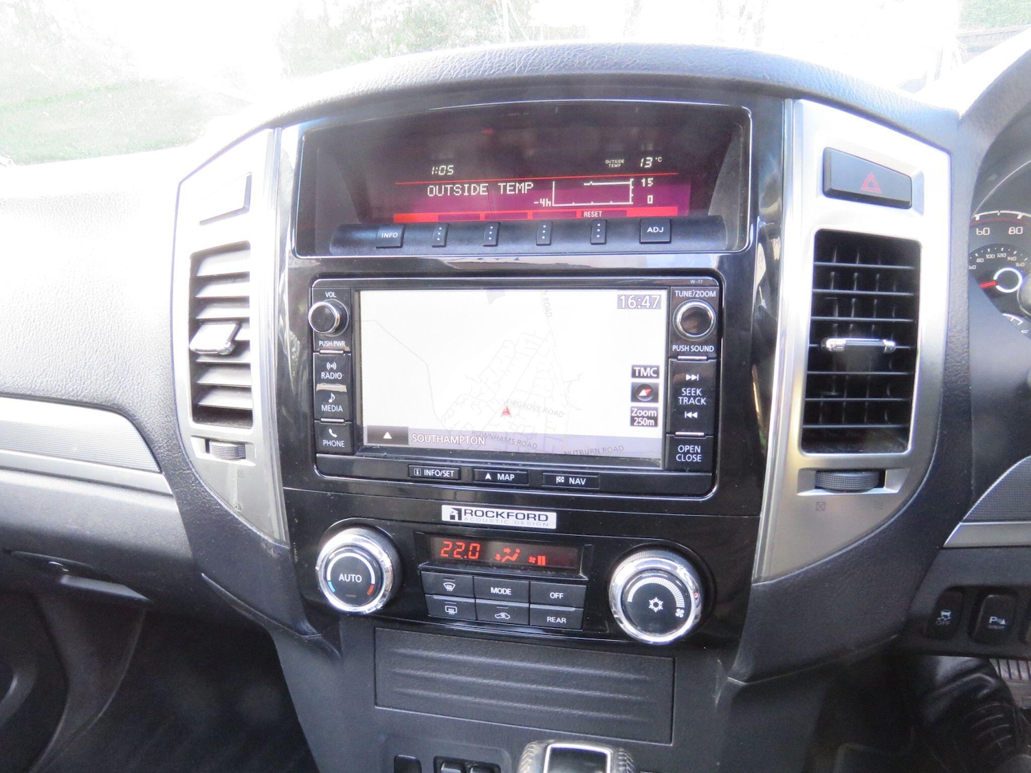 Used Mitsubishi Shogun 2017 for sale - 77696225: Photo 76