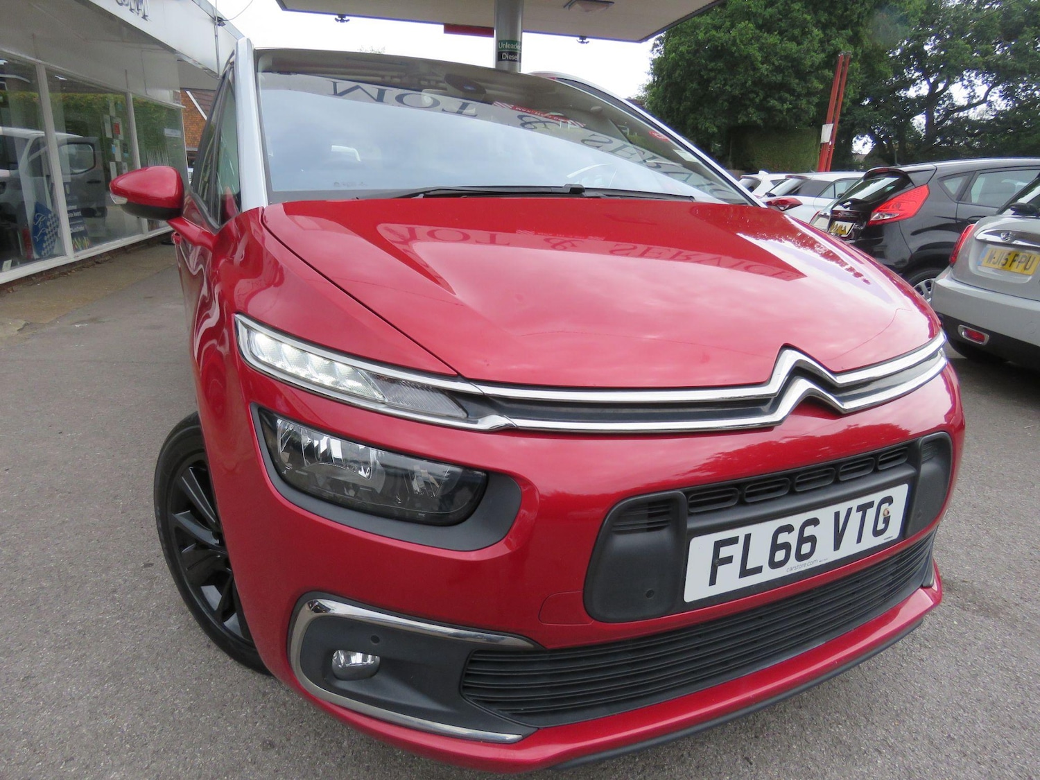 Vehicle 77