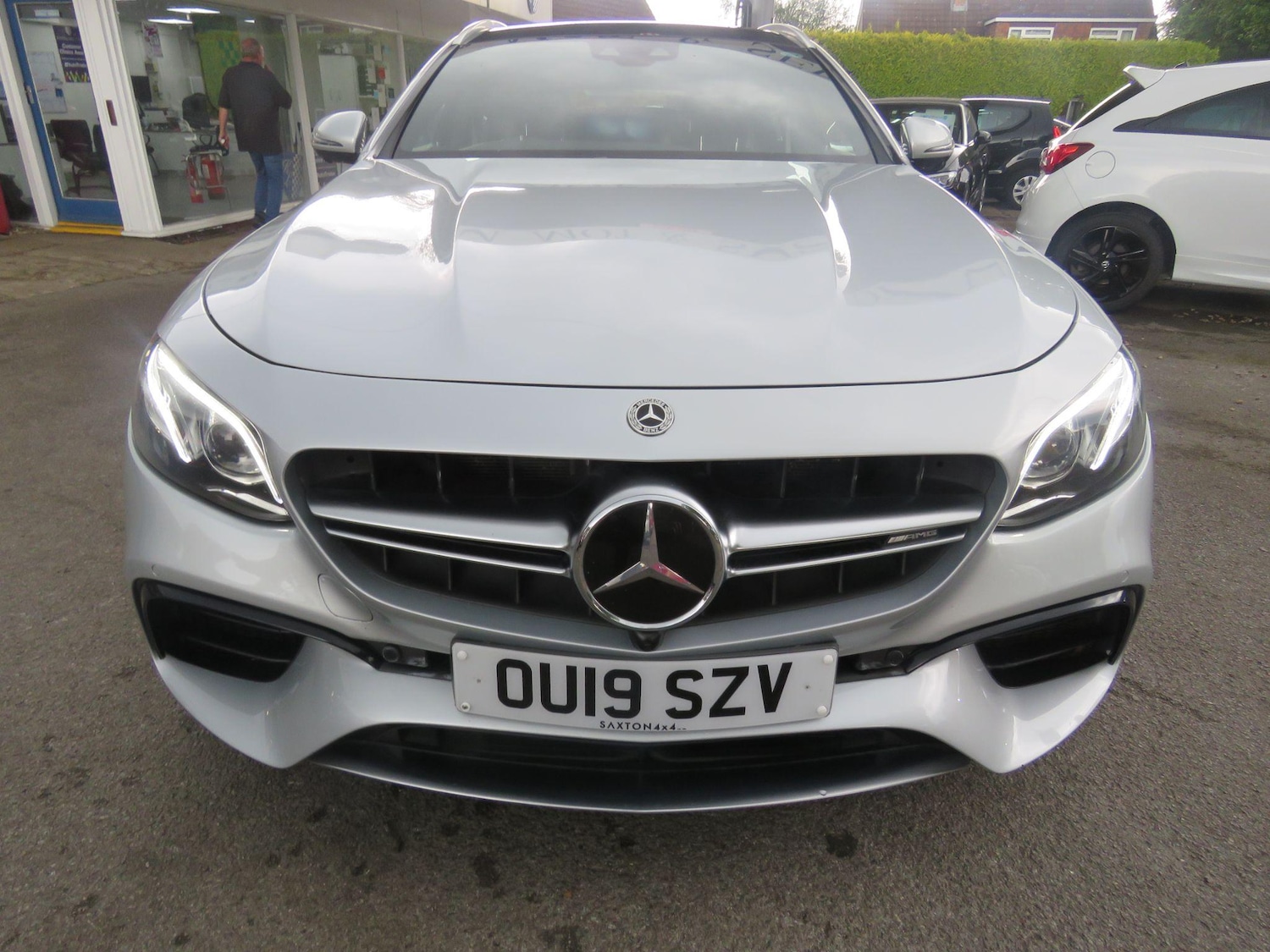 Used Mercedes-Benz E Class 2019 for sale - 76991815: Photo 2