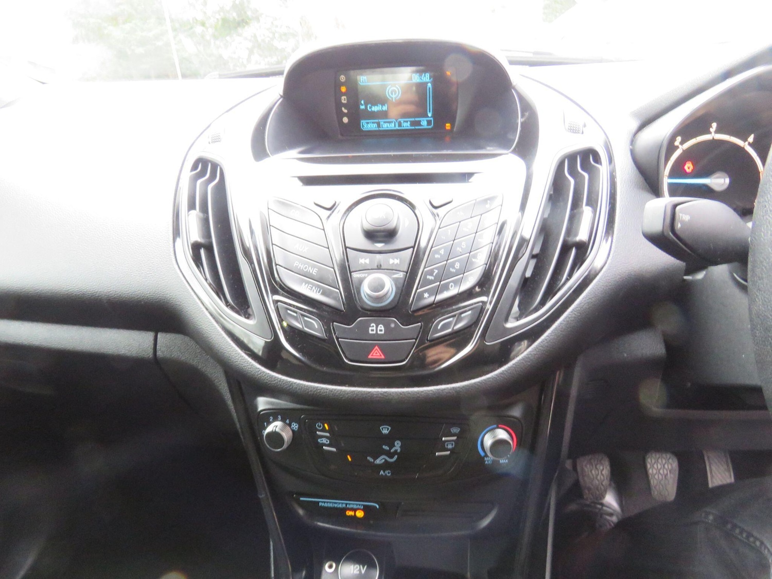 Used Ford B-MAX 2014 for sale - 77496222: Photo 28