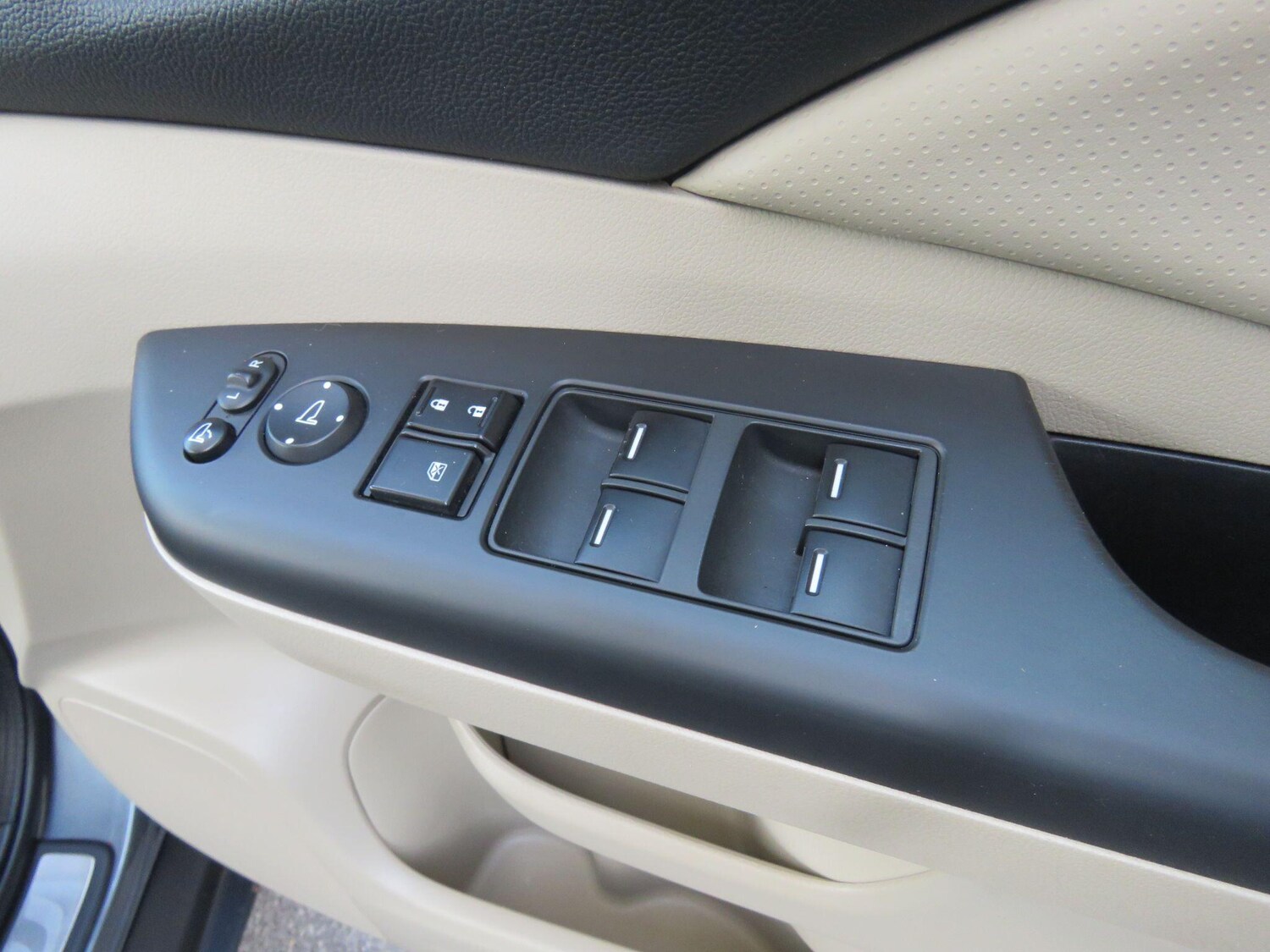 Used Honda CR-V 2013 for sale - 78156831: Photo 75